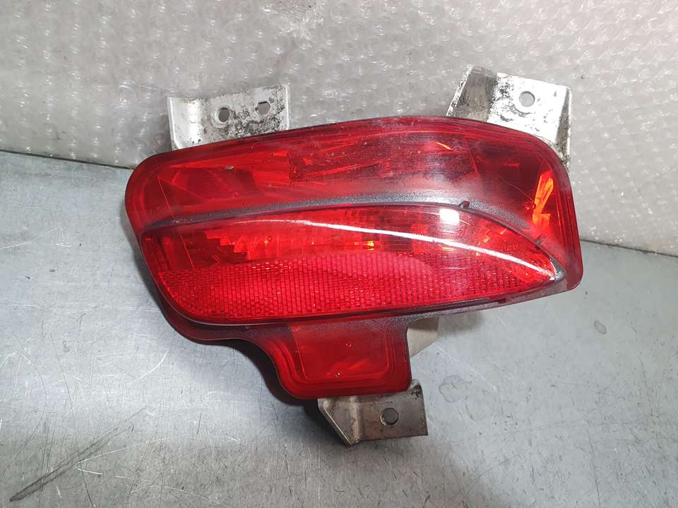 Piloto Trasero Izquierdo Paragolpes para Opel Zafira Tourer