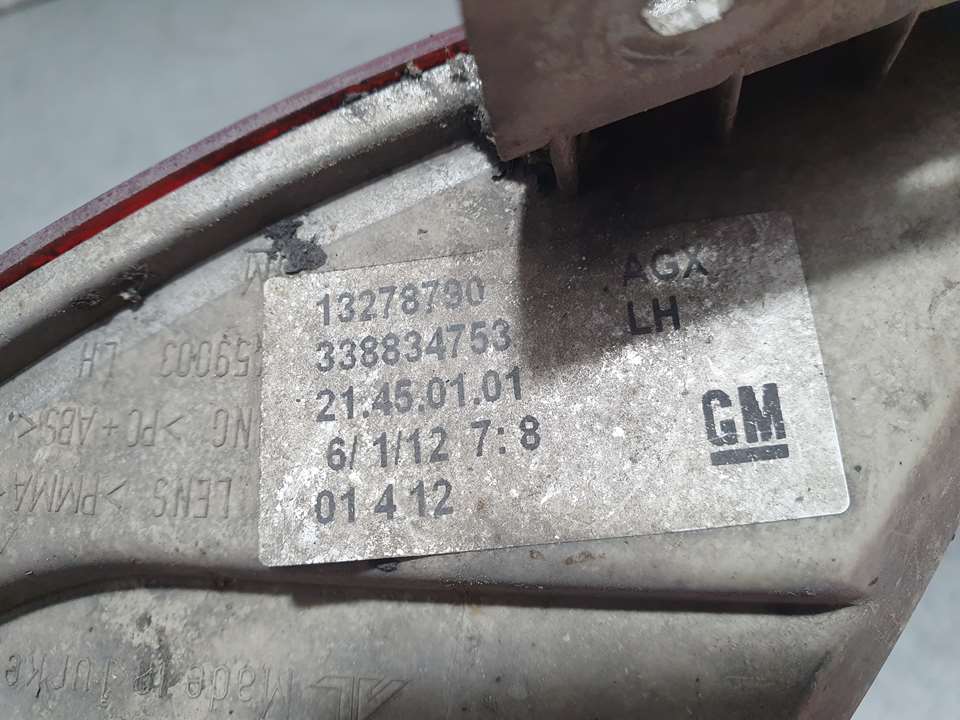 Piloto Trasero Izquierdo Paragolpes para Opel Zafira Tourer