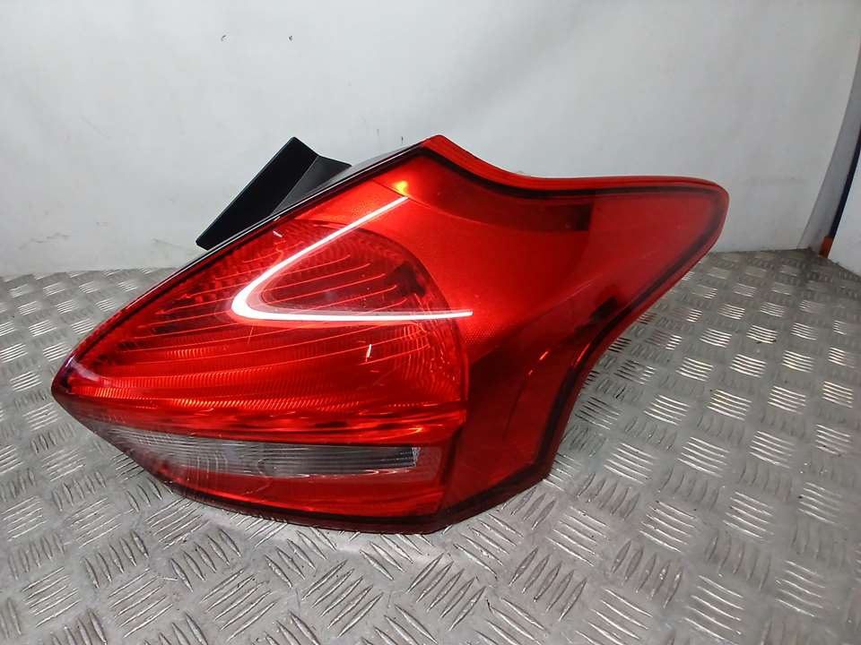 Piloto Trasero Derecho para Ford Focus Lim.