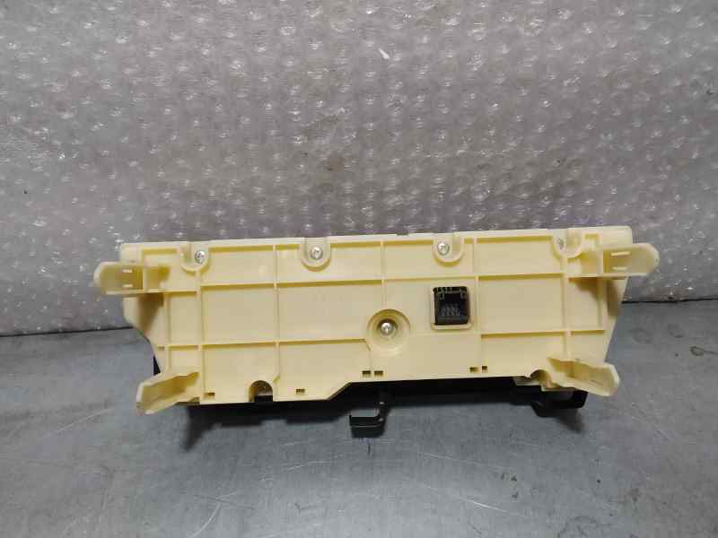Mando Climatizador para Toyota Prius (Nhw30)