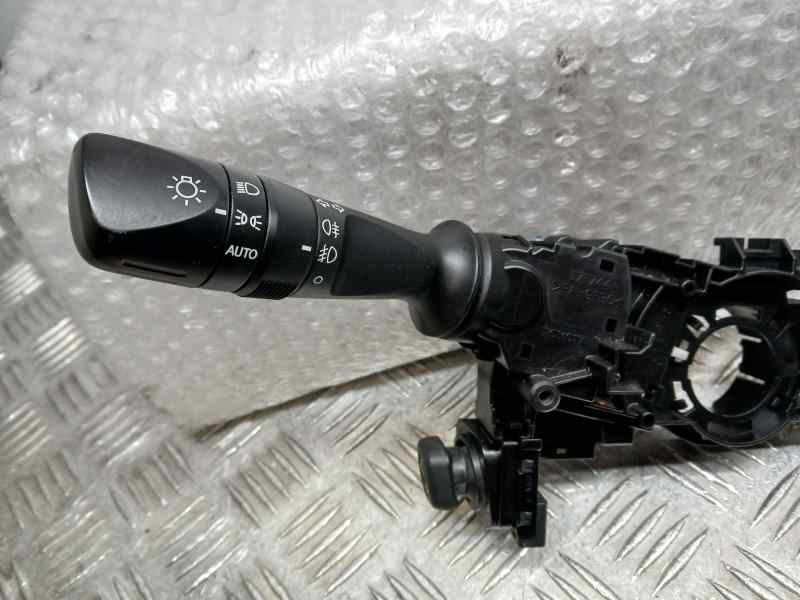 Mando Luces para Toyota Land Cruiser (J15)