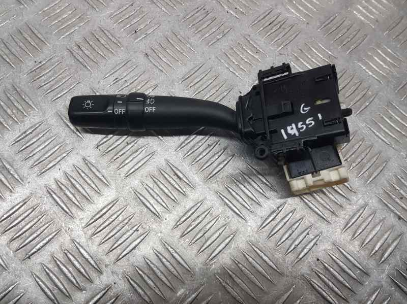Mando Luces para Toyota Avensis Berlina (T25)