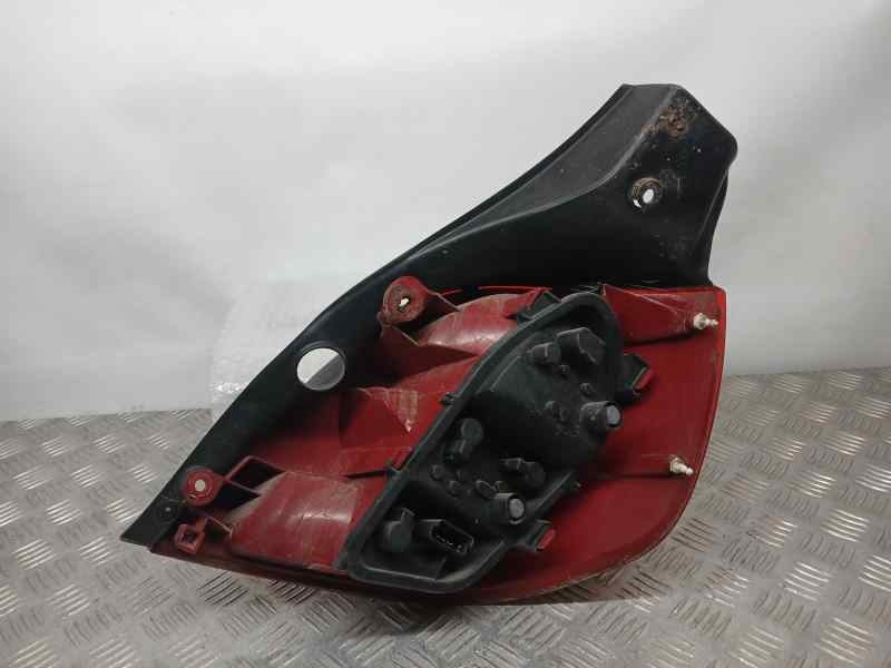 Piloto Trasero Izquierdo para Renault Clio Iii