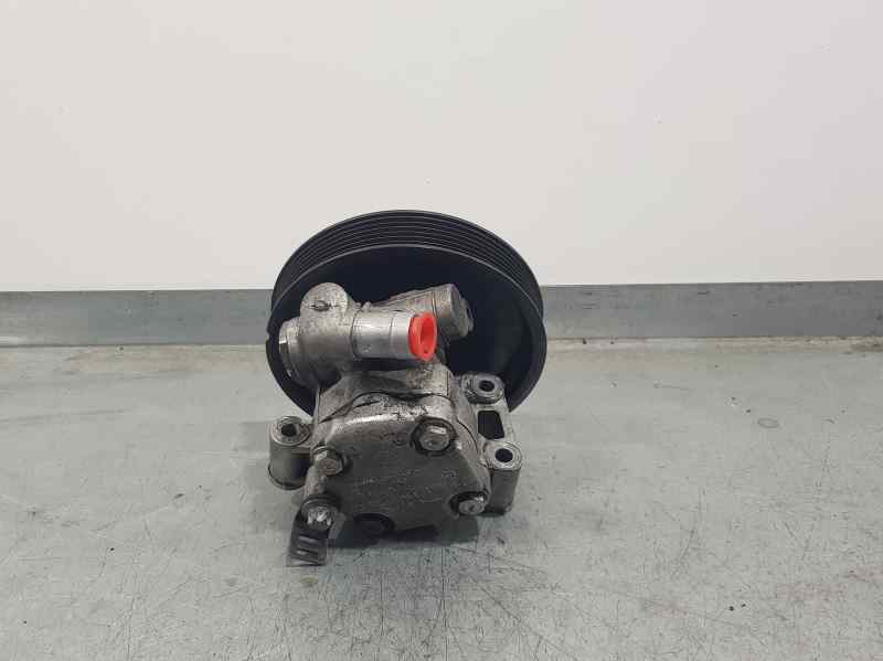 Bomba Direccion para Mercedes-Benz Clase C (W203) Familiar