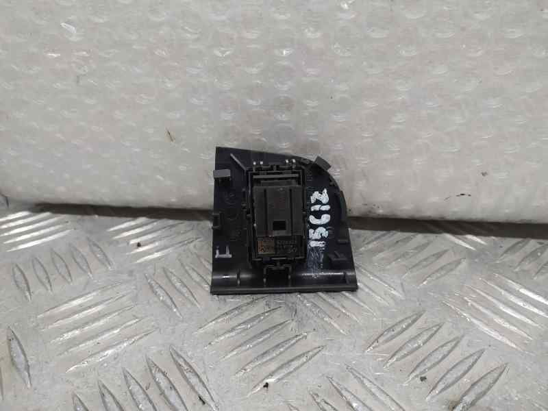 Mando Elevalunas Trasero Derecho para Skoda Octavia Lim. (5E3)