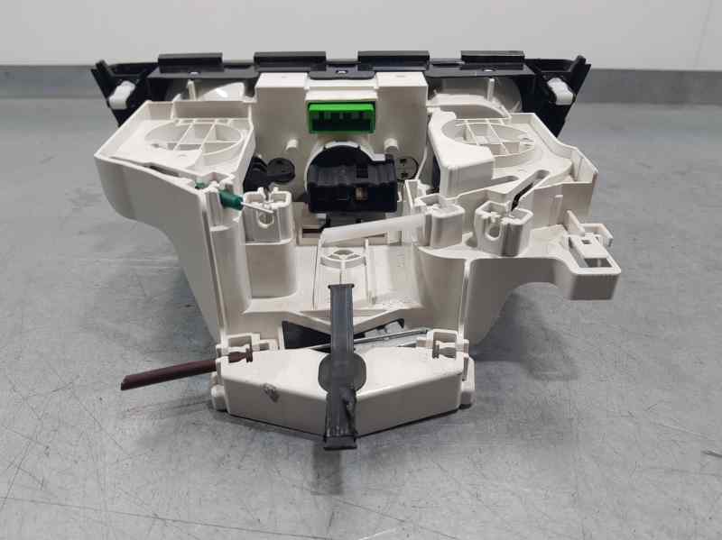 Mando Calefaccion / Aire Acondicionado para Mitsubishi Space Star 120