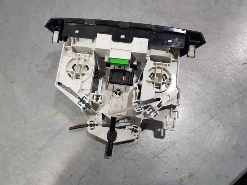 Mando Calefaccion / Aire Acondicionado para Mitsubishi Space Star 120