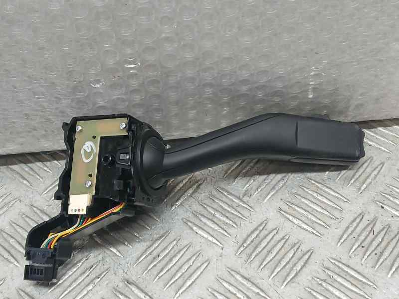 Mando Intermitentes para Seat Leon (1P1)