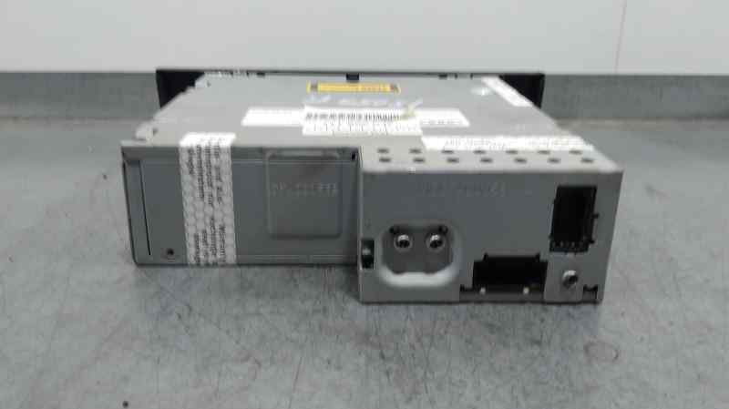 Sistema Audio / Radio para Audi Q7 (4L)