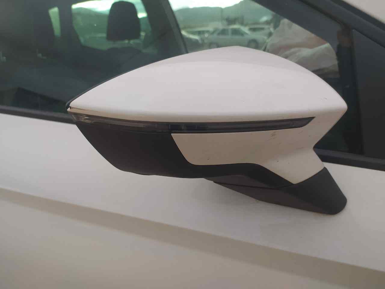 Retrovisor Derecho para Seat Arona