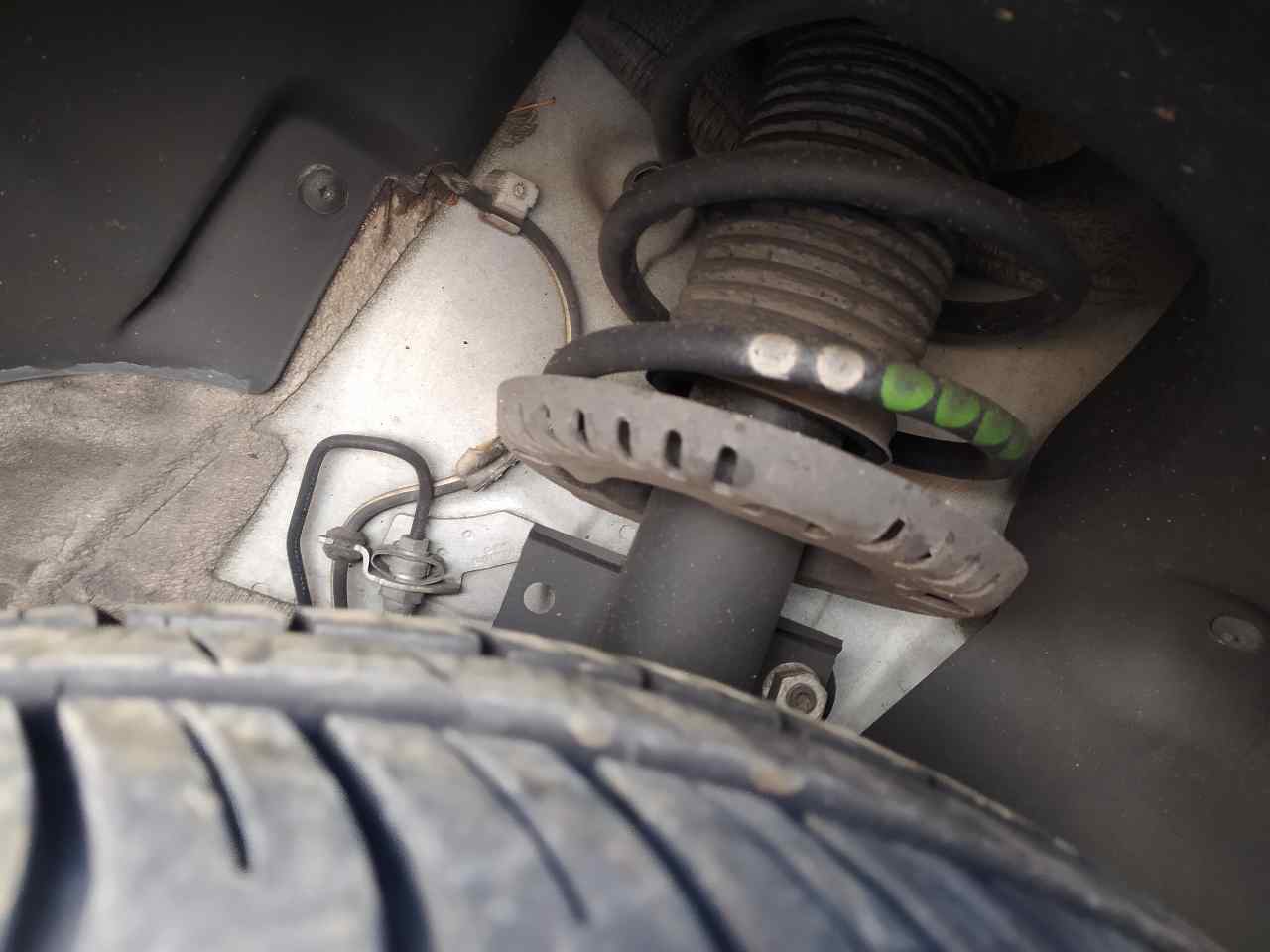 Amortiguador Delantero Derecho para Volkswagen Polo (6C1)