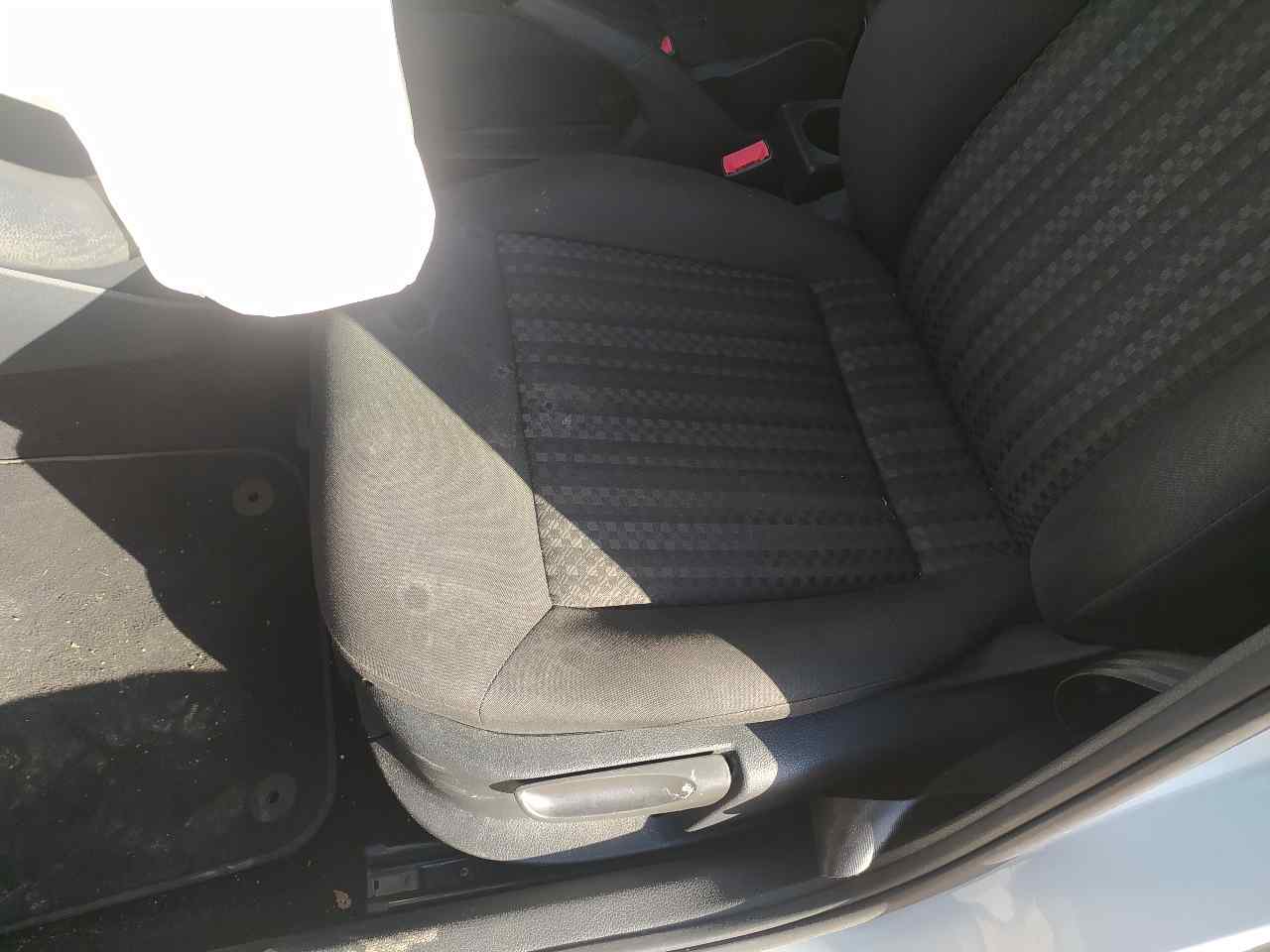 Asiento Delantero Izquierdo para Volkswagen Polo (6C1)