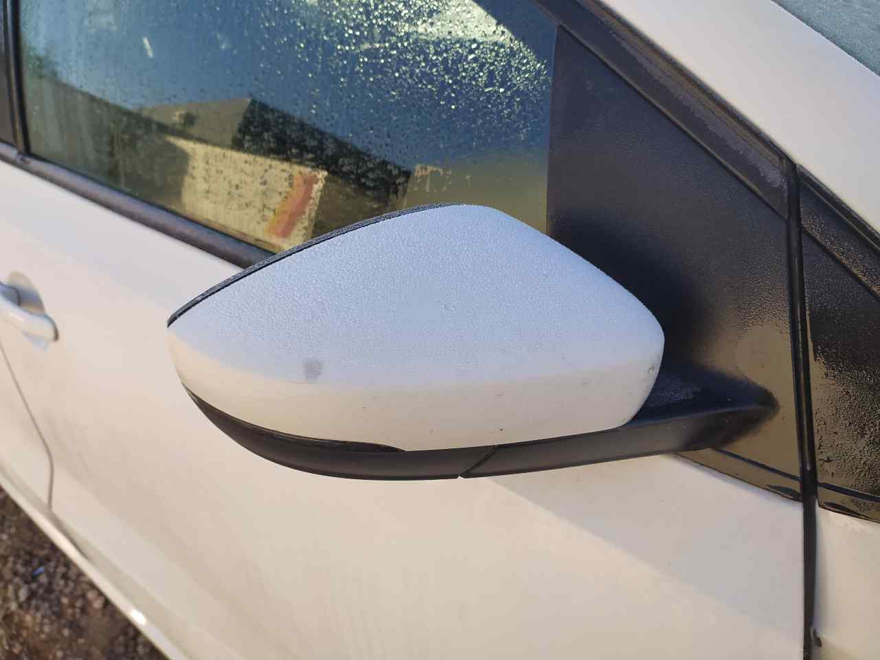 Retrovisor Derecho para Volkswagen Polo (6C1)