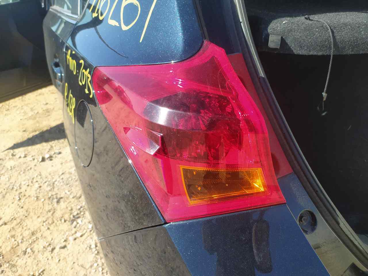 Piloto Trasero Izquierdo Exterior para Toyota Auris