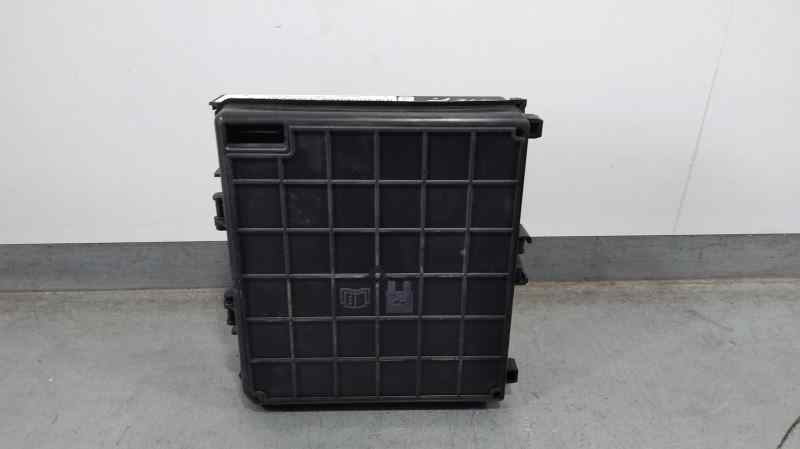 Caja Reles / Fusibles para Ford Puma