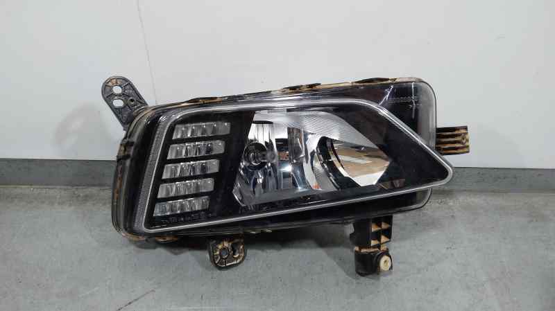 Faro Antiniebla Derecho para Volkswagen Polo