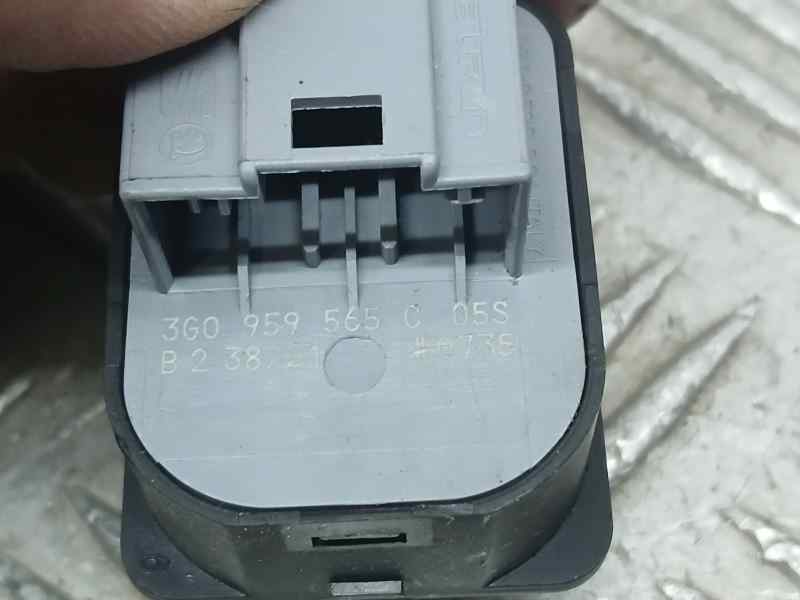 Mando Retrovisor para Cupra Formentor