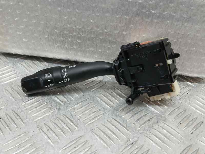 Mando Luces para Toyota Corolla Verso (R1)