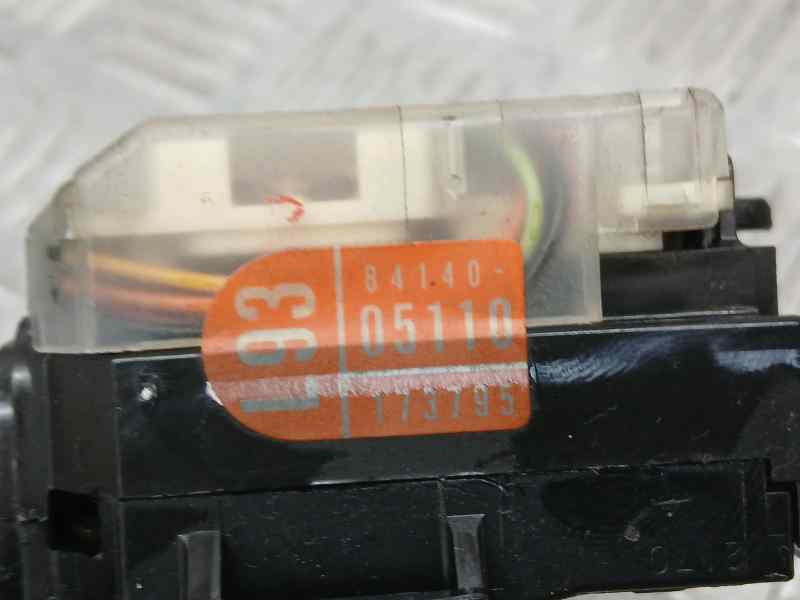 Mando Luces para Toyota Corolla Verso (R1)