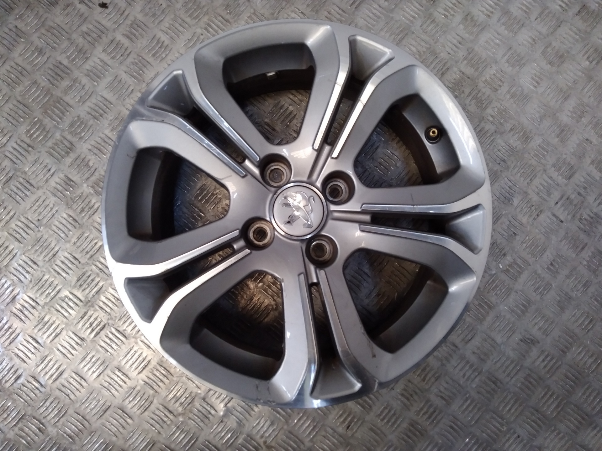 Llanta para Peugeot 208