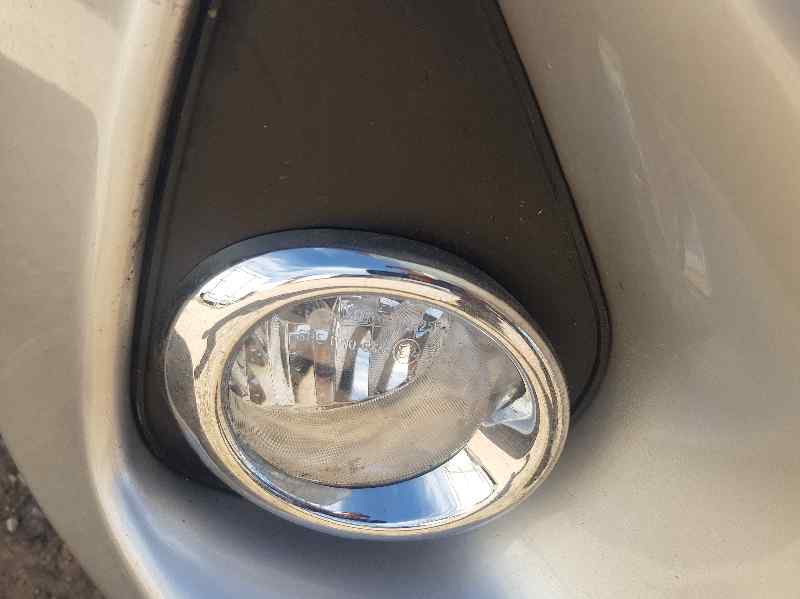 Faro Antiniebla Derecho para Toyota Yaris