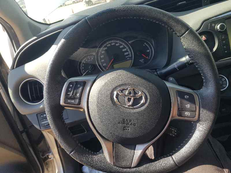 Volante para Toyota Yaris