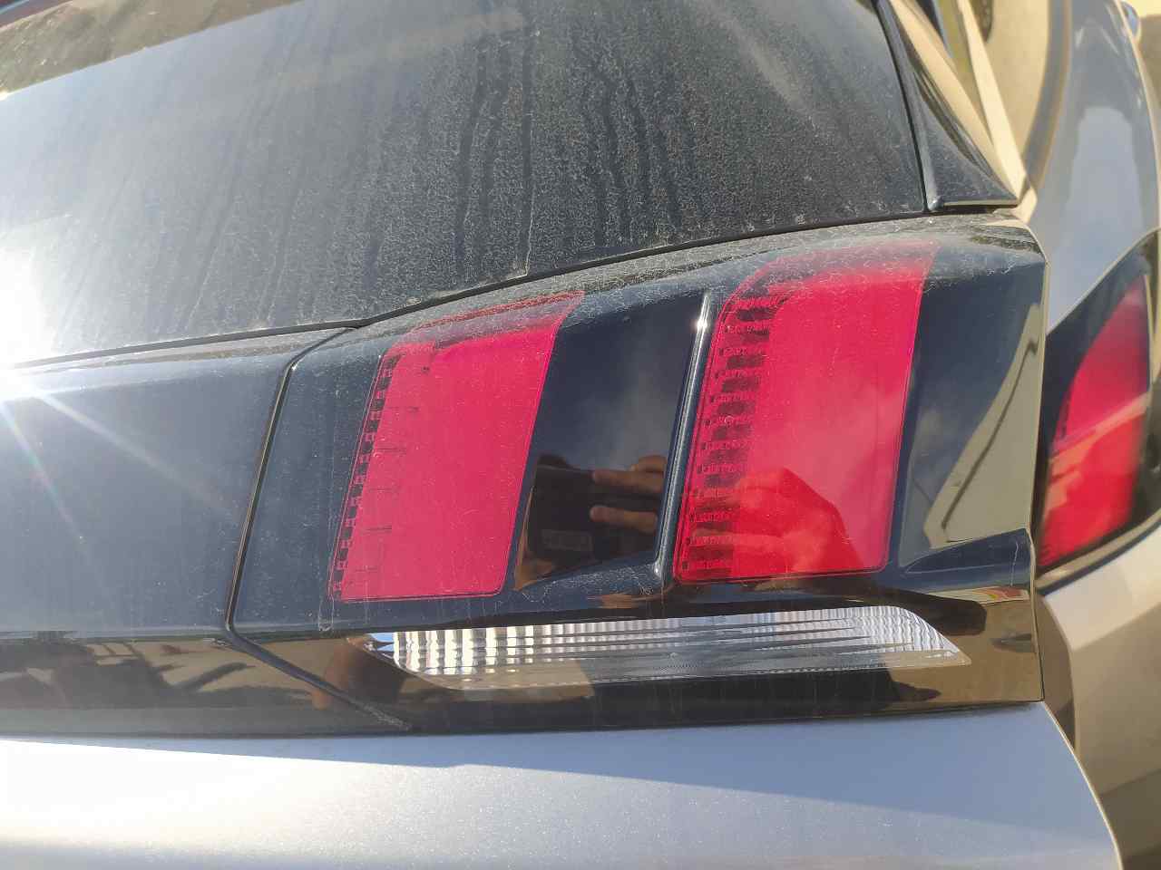 Piloto Trasero Derecho Interior para Peugeot 5008