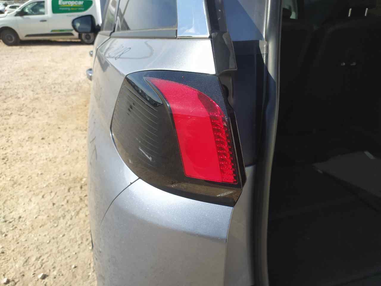Piloto Trasero Izquierdo Exterior para Peugeot 5008