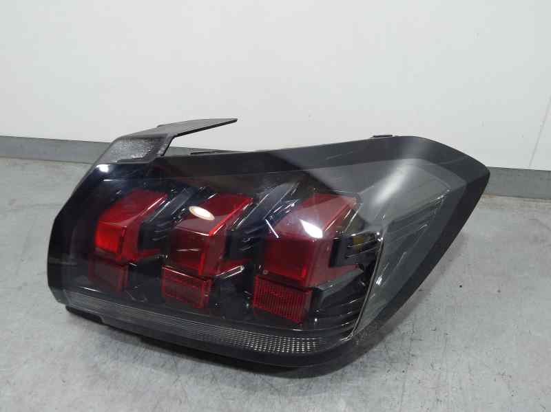 Piloto Trasero Derecho para Peugeot 208 (P2)