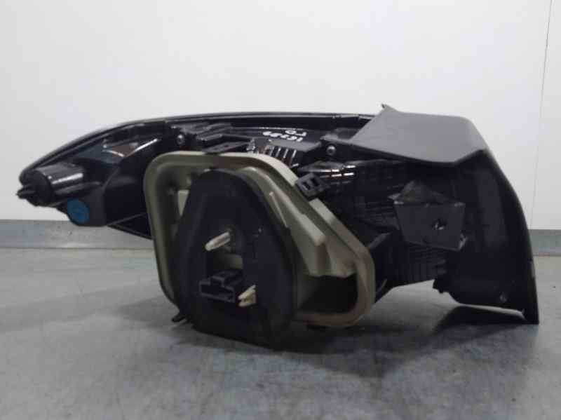 Piloto Trasero Derecho para Peugeot 208 (P2)
