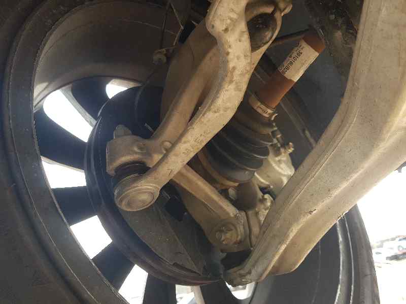 Mangueta Delantera Izquierda para Renault Austral