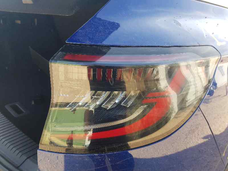 Piloto Trasero Derecho Exterior para Renault Austral