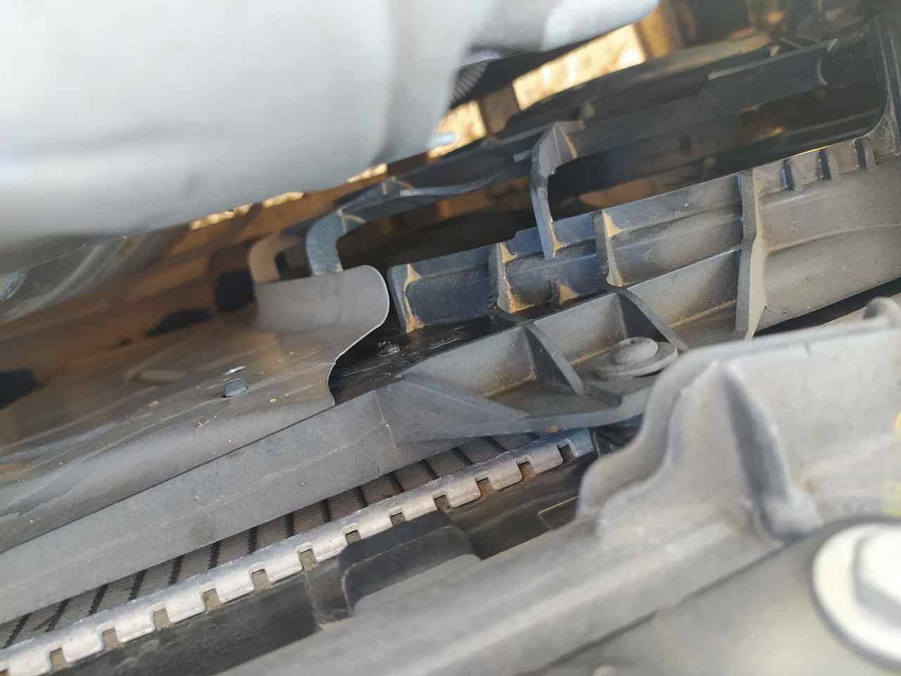 Electroventilador para Peugeot 208