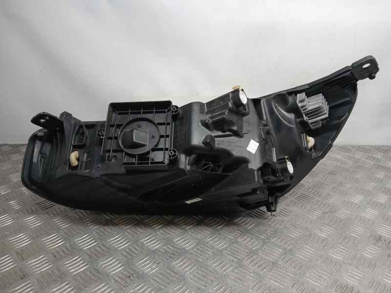 Faro Derecho para Ford Focus Iv Turnier (Hp)