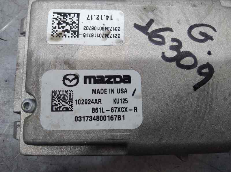 Camara para Mazda 3 Lim. ()