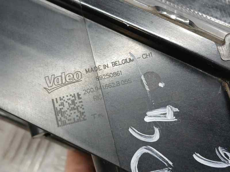 Faro Antiniebla Derecho para Volkswagen Polo