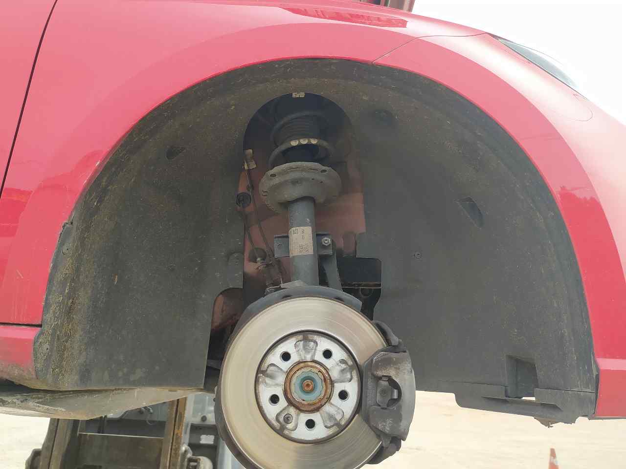Plastico Pase Rueda Del. Dch. para Seat Ibiza (Kj1)