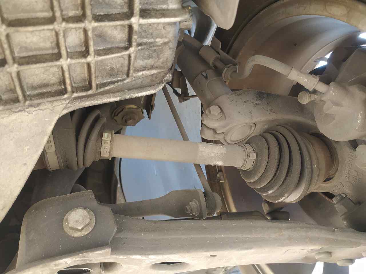 Transmision Delantera Izquierda para Ford C-Max (Cb3)