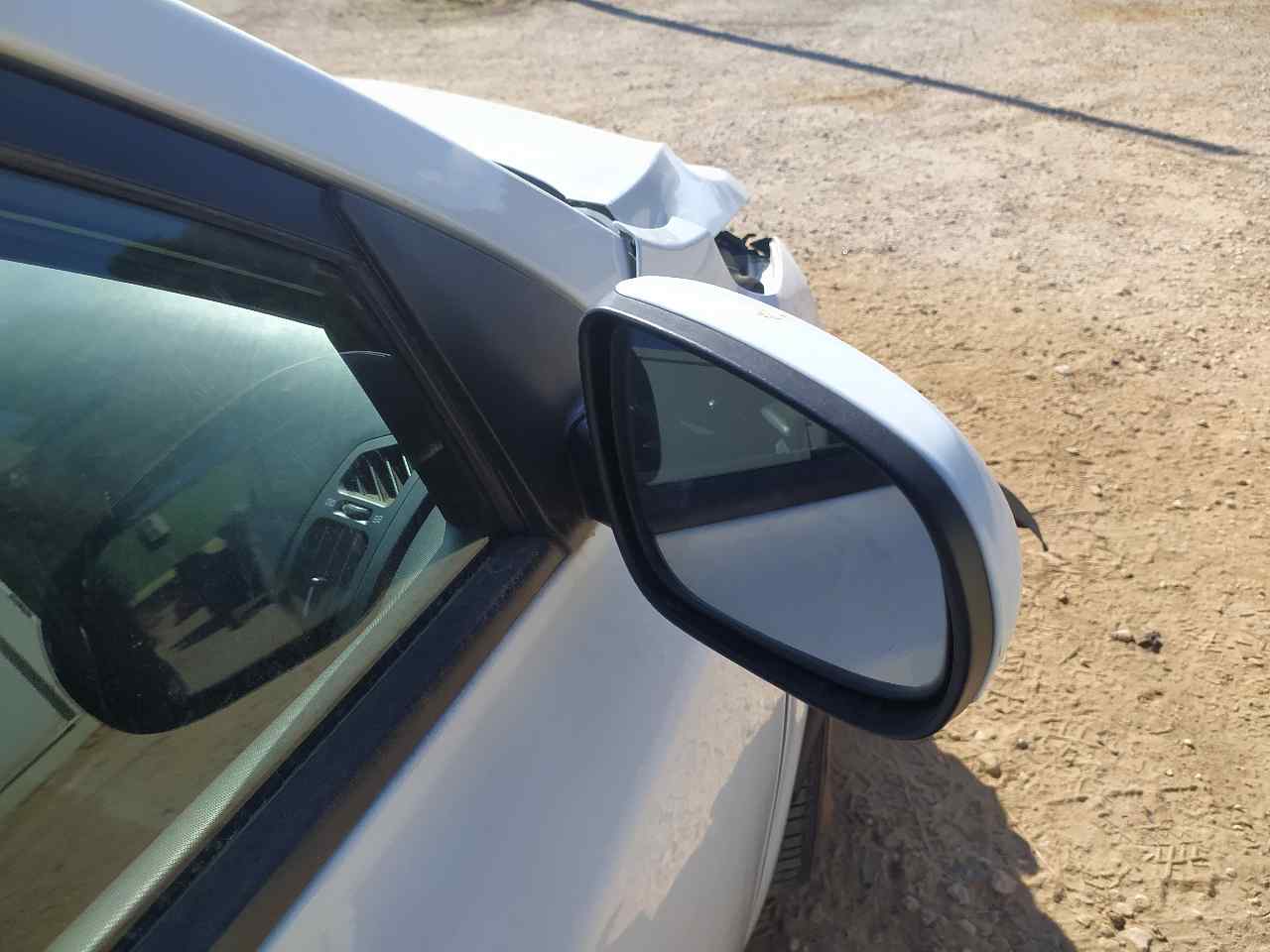Retrovisor Derecho para Kia Cee'd