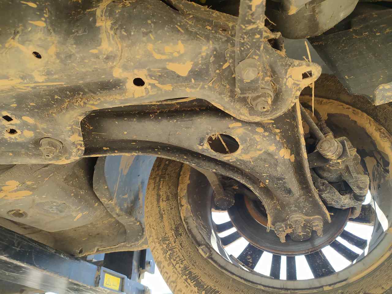 Brazo Suspension Inferior Delantero Izquierdo para Peugeot 208