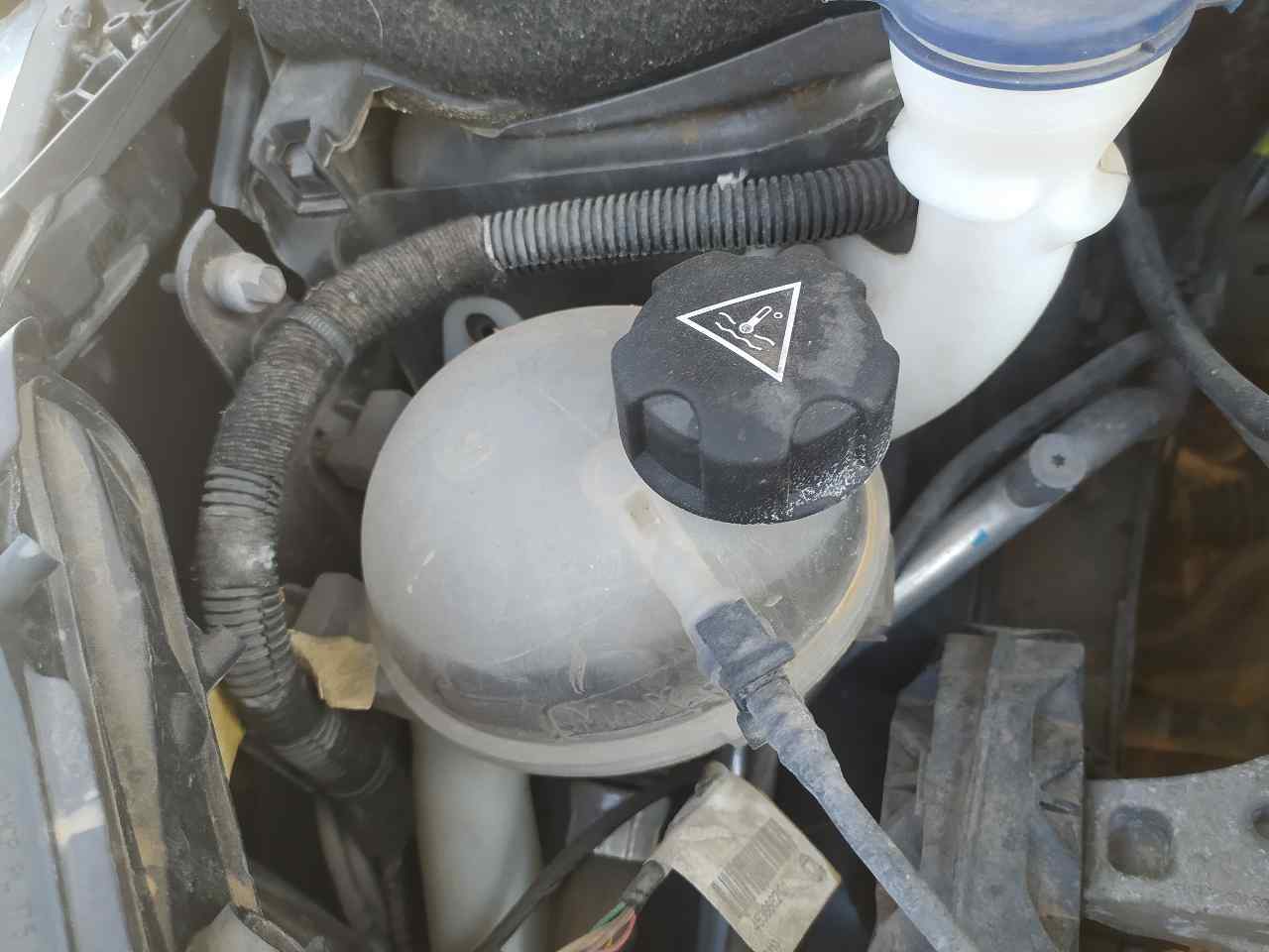Deposito Expansion para Peugeot 208