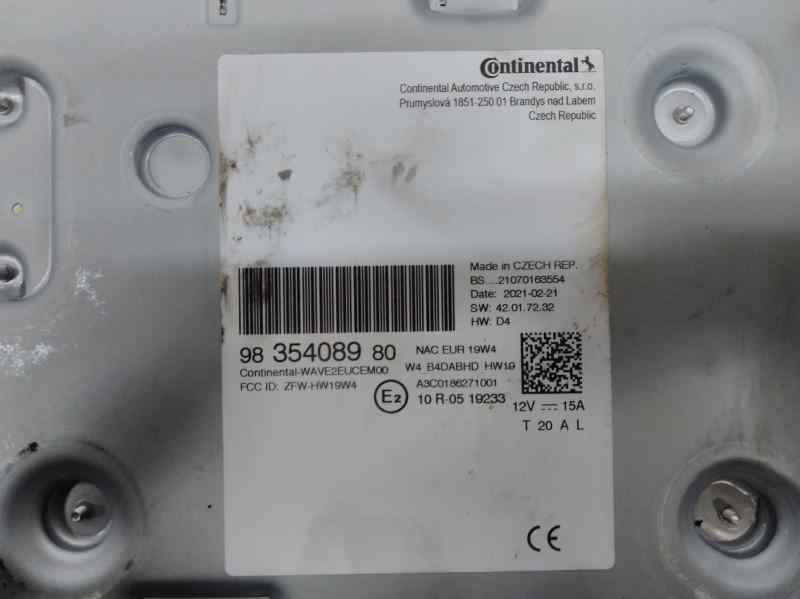 Sistema Audio / Radio para Peugeot 208 (P2)