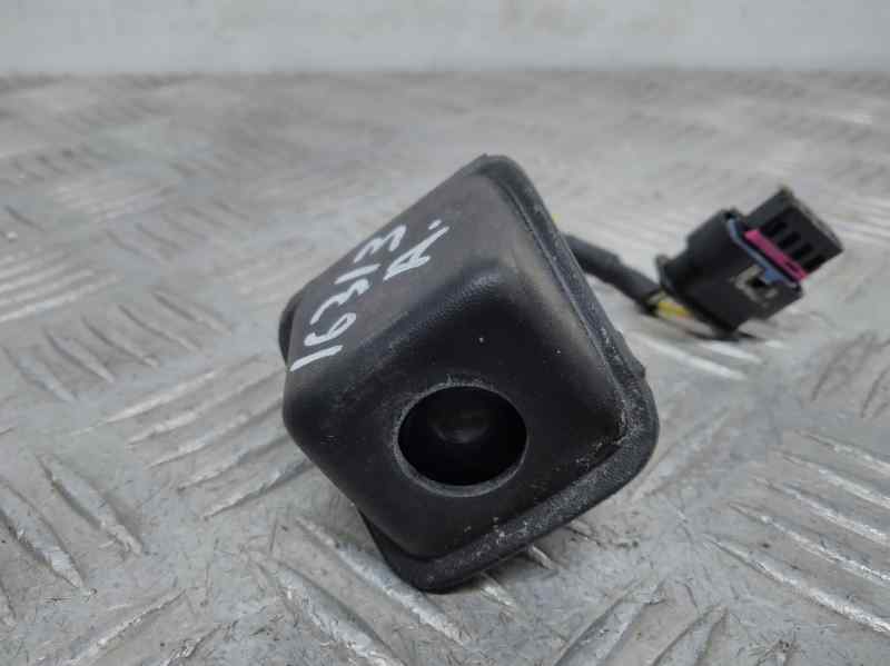 Camara Vision Trasera para Peugeot 208 (P2)