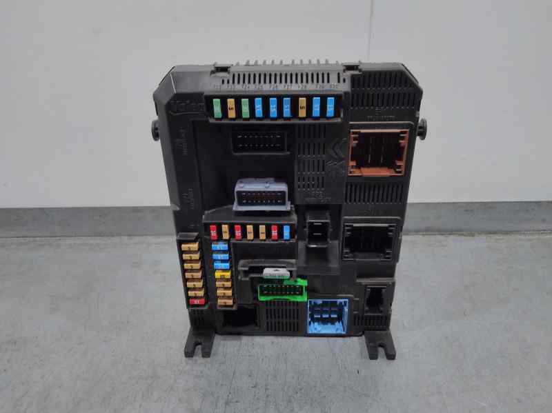Caja Reles / Fusibles para Peugeot 2008 (--.2013->)