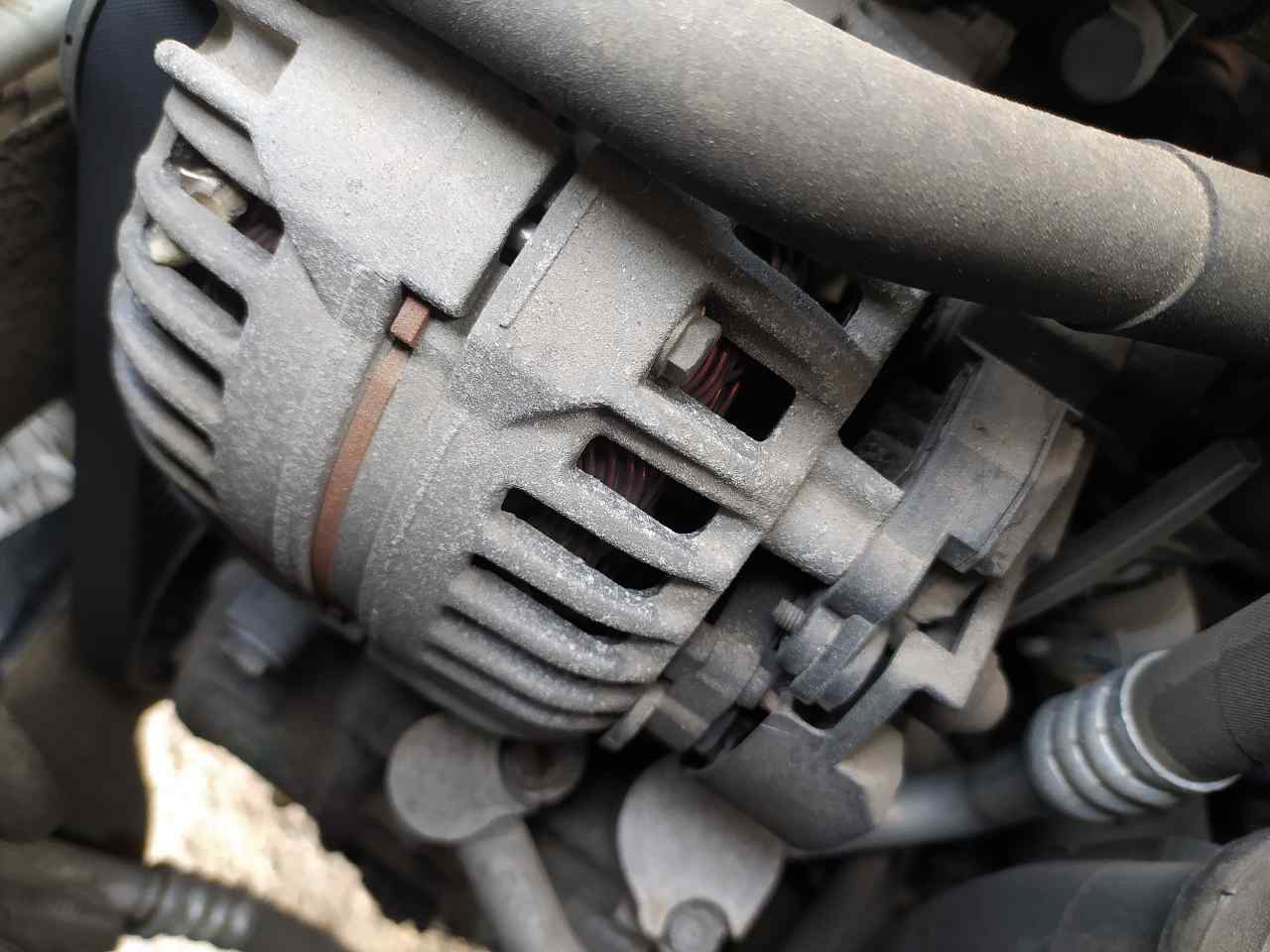 Alternador para Audi A1 (8X)