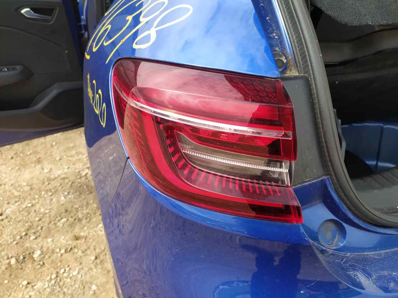 Piloto Trasero Izquierdo Exterior para Renault Clio V