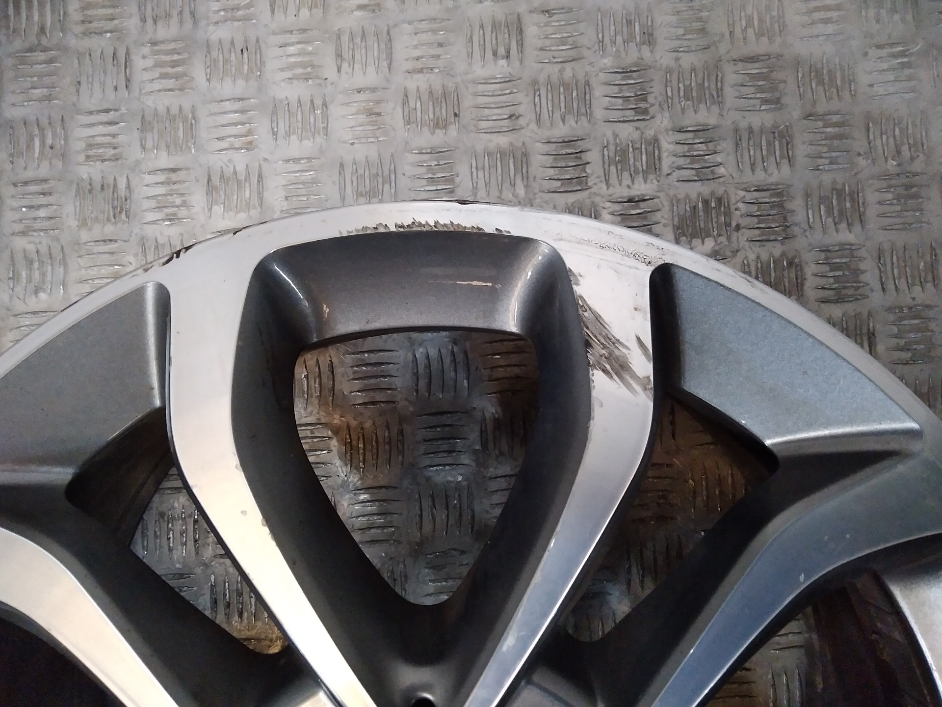 Juego Llantas para Mercedes-Benz Clase C (W205) Lim.