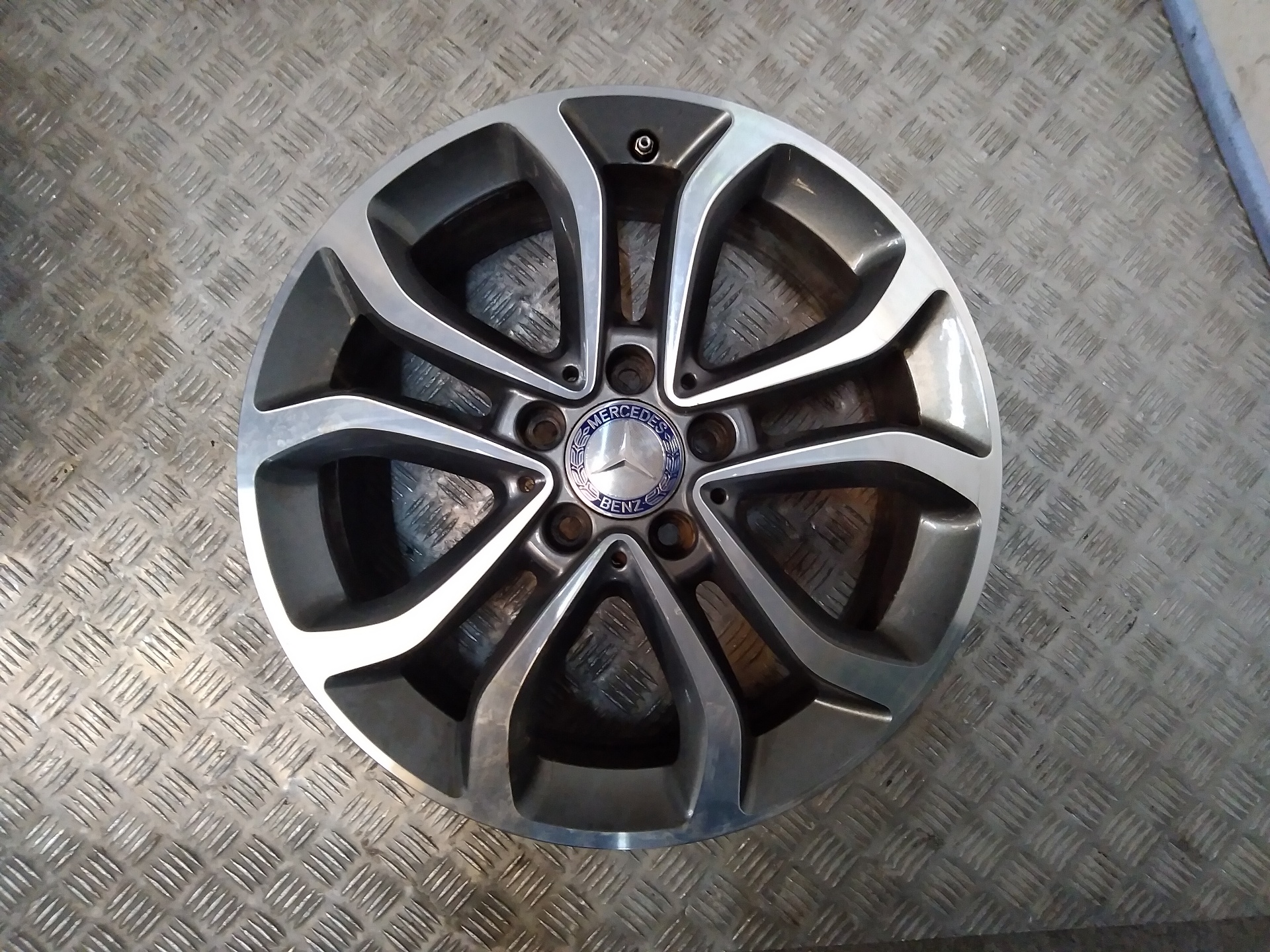 Juego Llantas para Mercedes-Benz Clase C (W205) Lim.