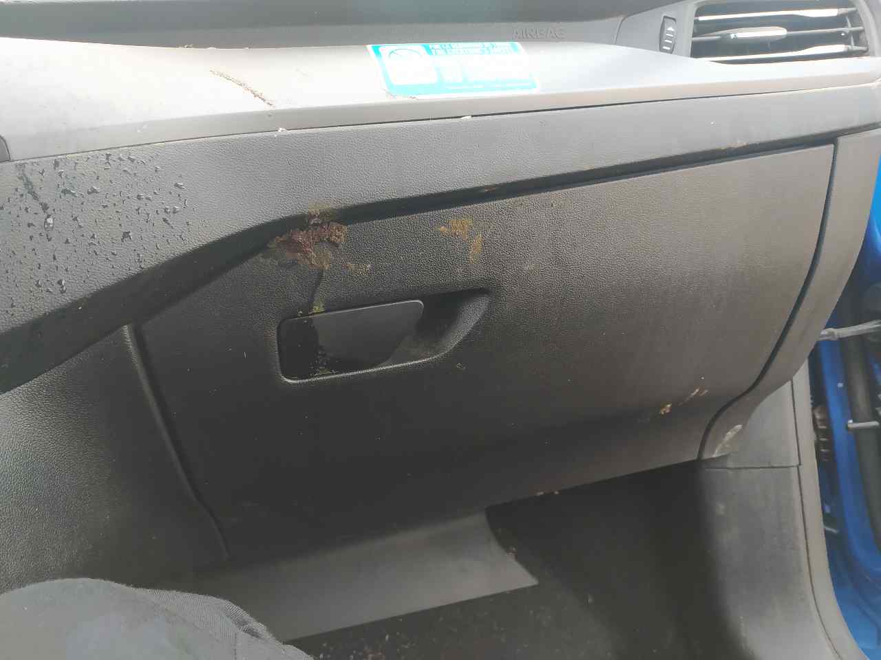 Guantera para Ford Focus