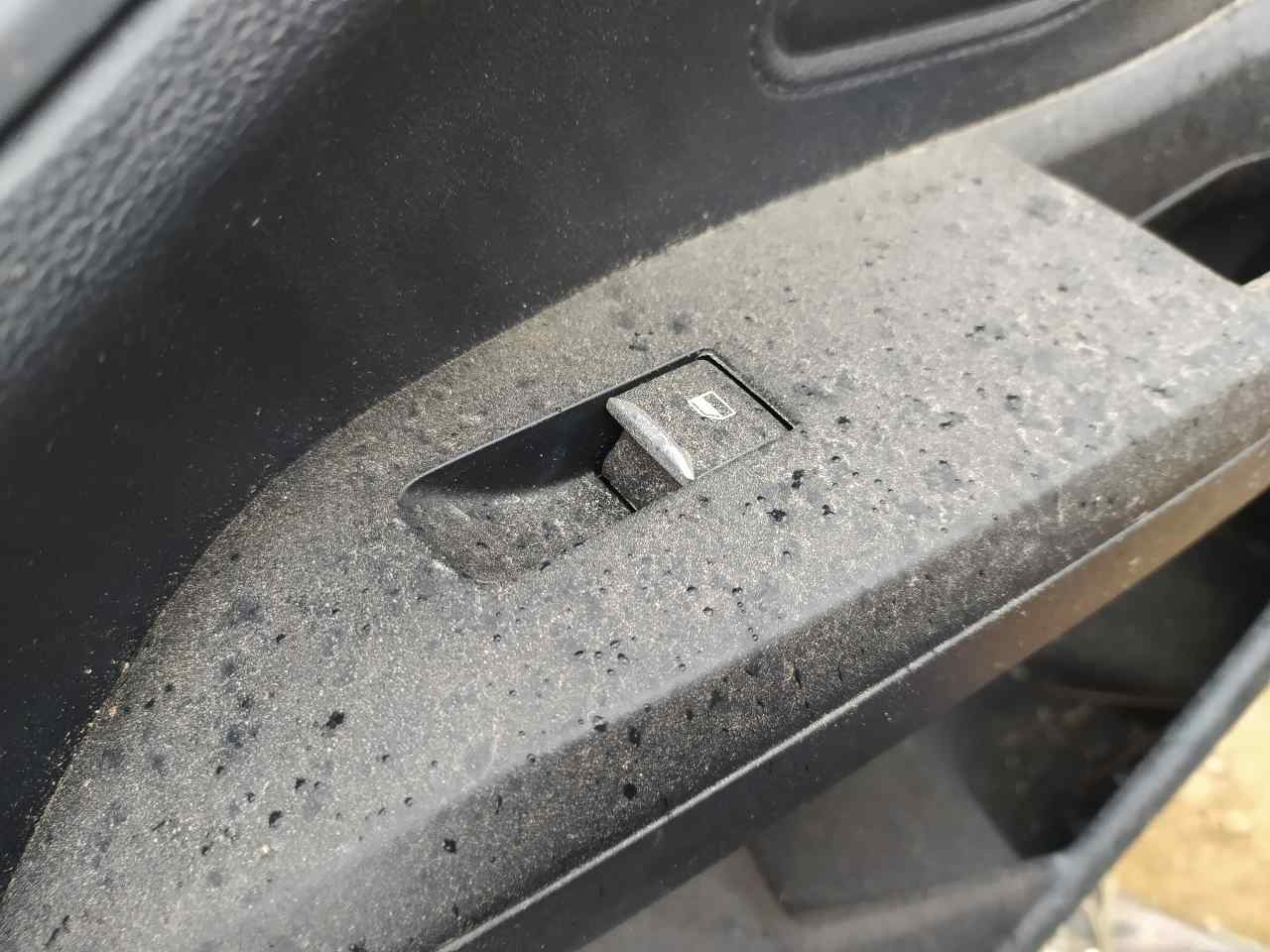 Mando Elevalunas Delantero Derecho para Ford Focus
